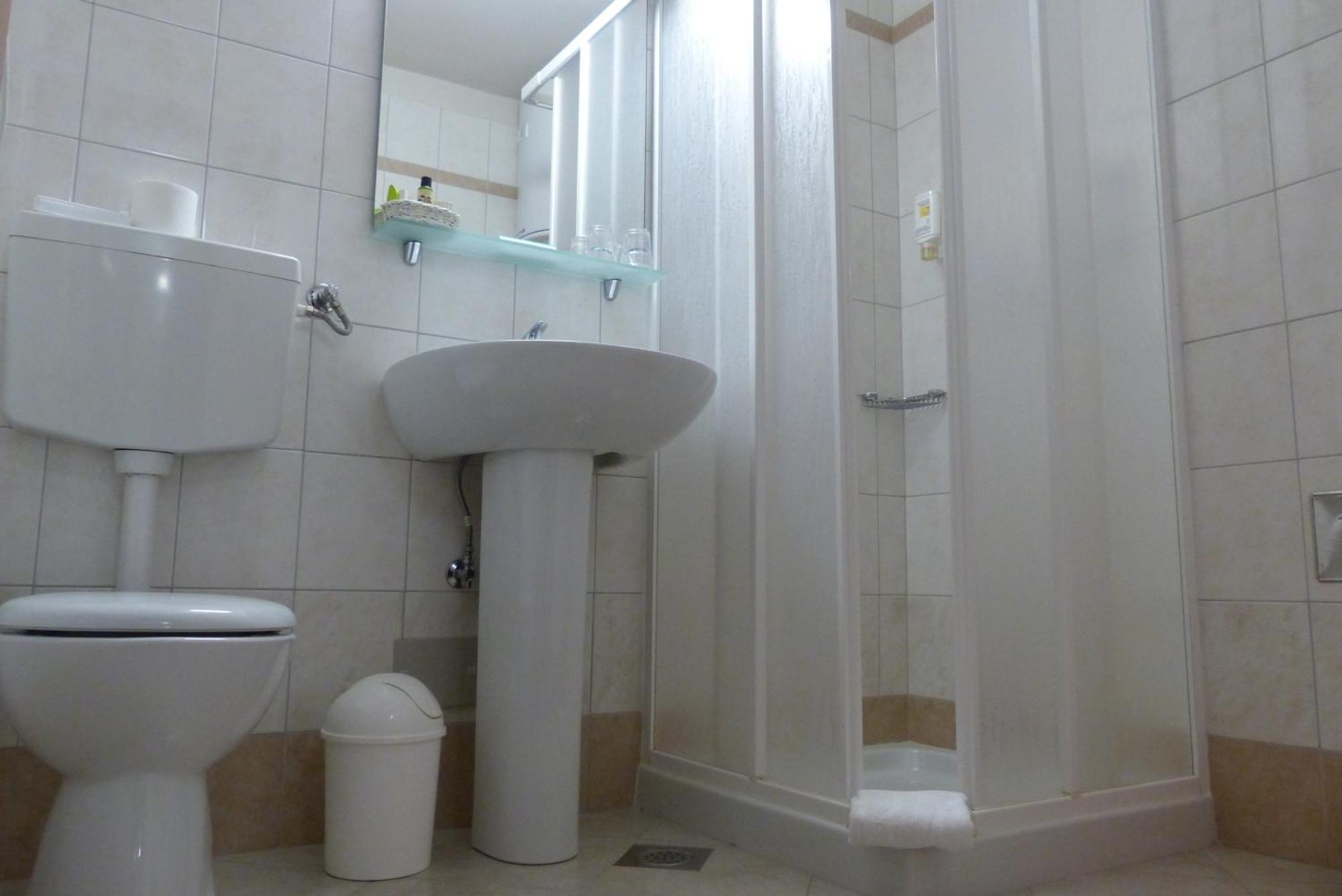 Apartments Punta Veli Lošinj Habitación foto
