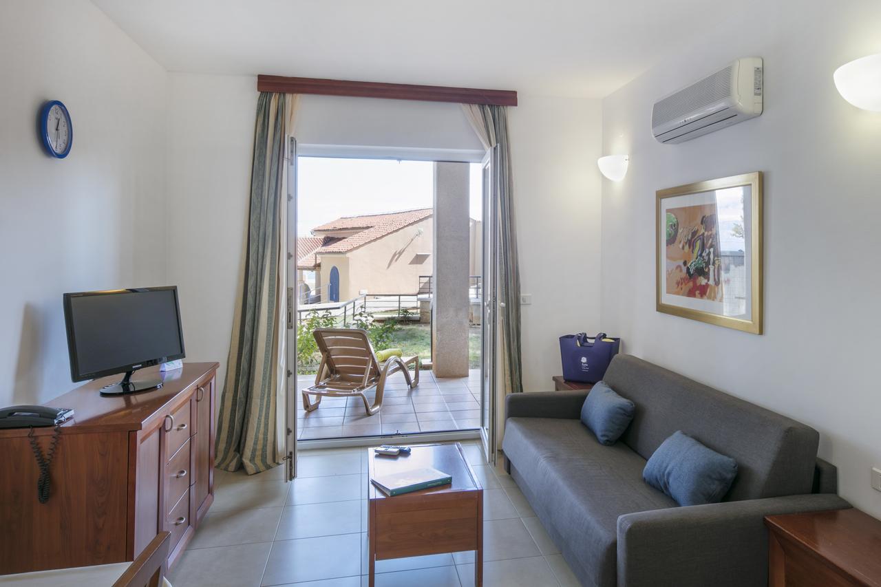 Apartments Punta Veli Lošinj Habitación foto